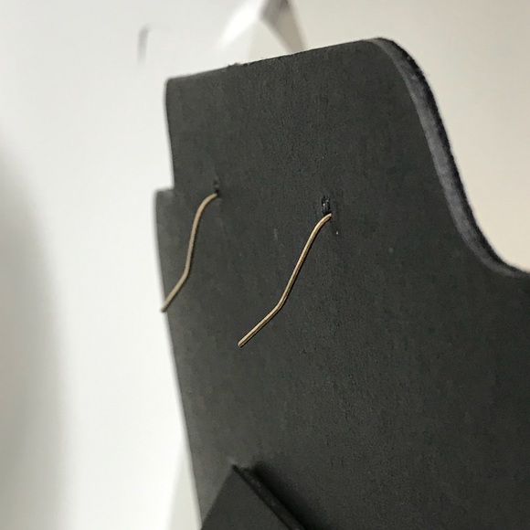 Large earrings - Picture 5 of 6